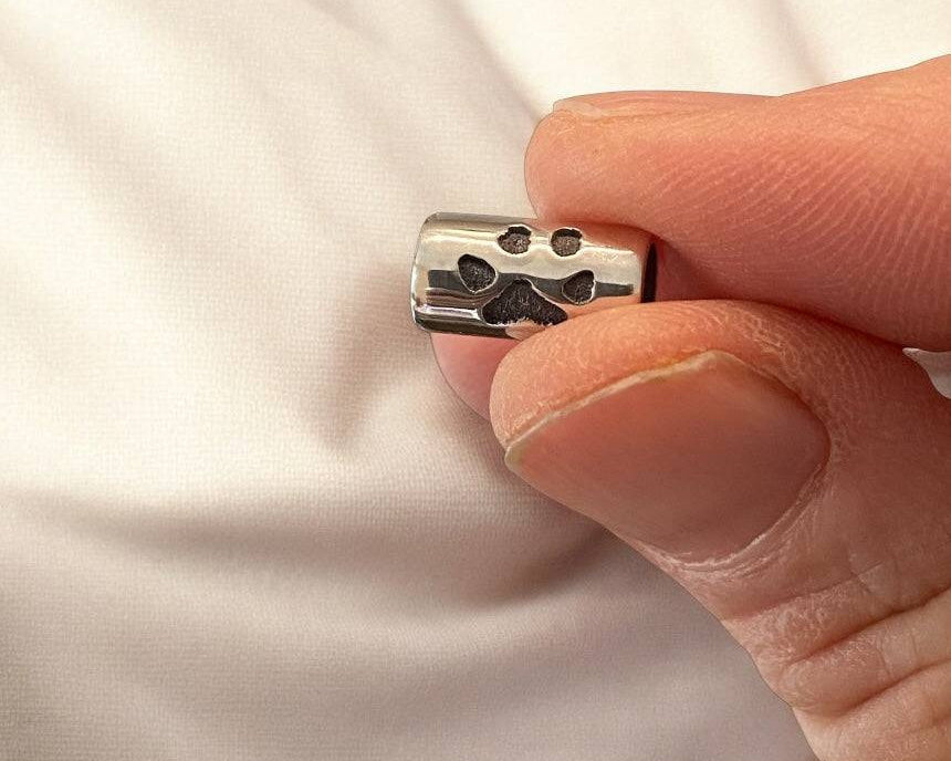 Pawprint Barrel Bead - Little Fingers 'n' Toes