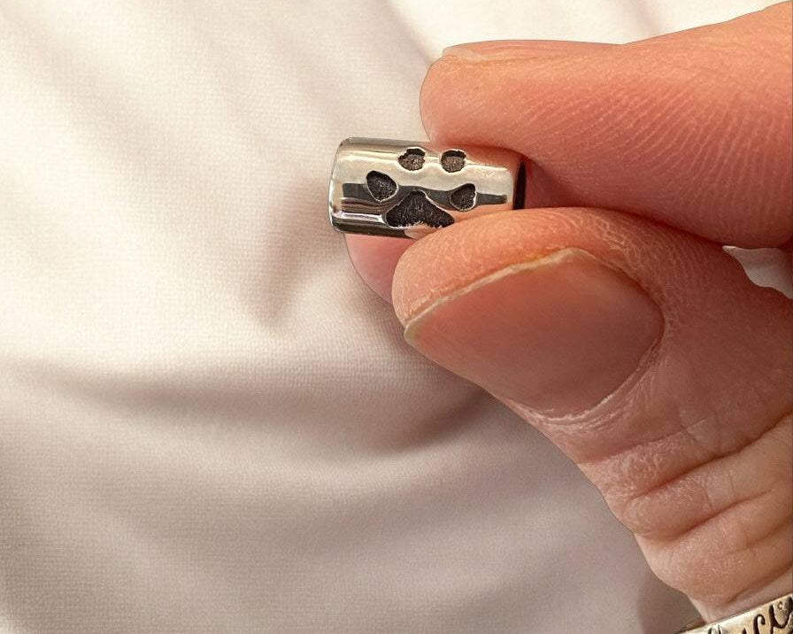 Pawprint Barrel Bead - Little Fingers 'n' Toes