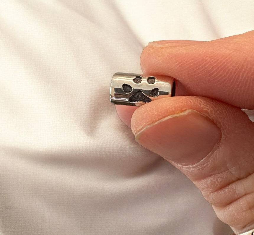 Pawprint Barrel Bead - Little Fingers 'n' Toes