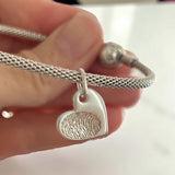 Clara – Petite Heart Fingerprint Bracelet Charm in Silver - Little Fingers 'n' Toes
