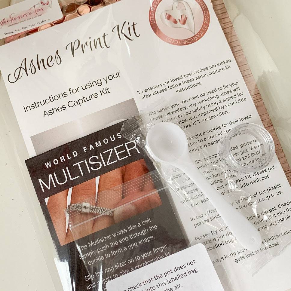 Memorial Ashes Round Ring with Diamantés - Little Fingers 'n' Toes