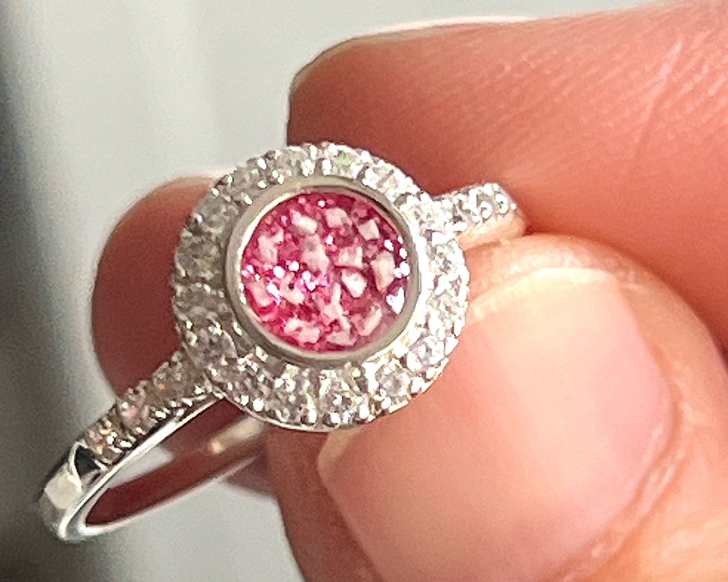 Memorial Ashes Circle Ring - Little Fingers 'n' Toes