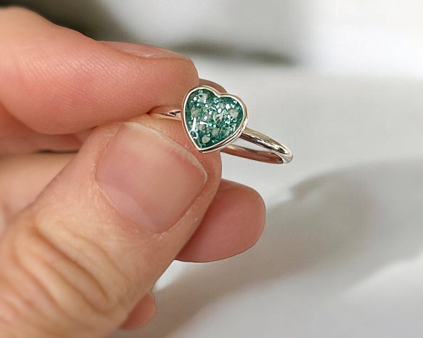 Memorial Ashes Small Heart Ring - Little Fingers 'n' Toes