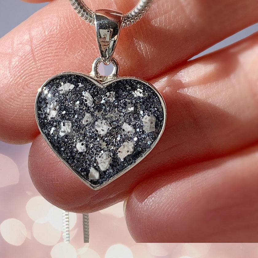 Memorial Ashes Heart Pendant with Engraving - Little Fingers 'n' Toes