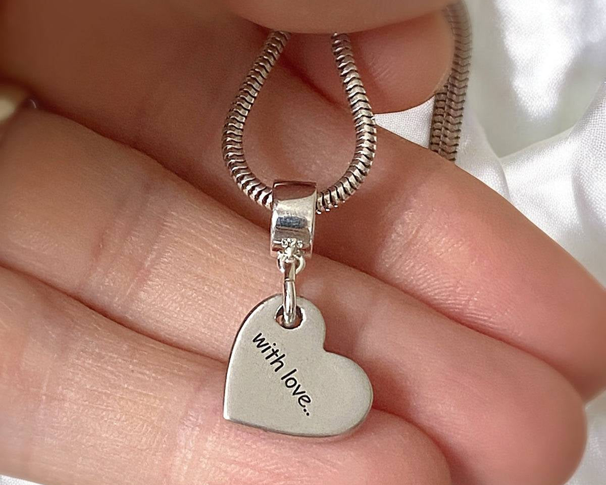 Clara – Petite Heart Fingerprint Bracelet Charm in Silver - Little Fingers 'n' Toes