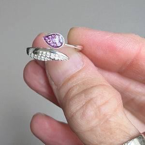 Ashes Feather and Teardrop Ring - Little Fingers n Toes