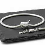Memorial Ashes Robin Charm bead - Little Fingers 'n' Toes