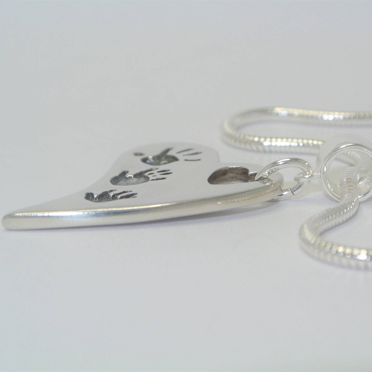 Handprint/Footprint Wavy Heart - Little Fingers 'n' Toes