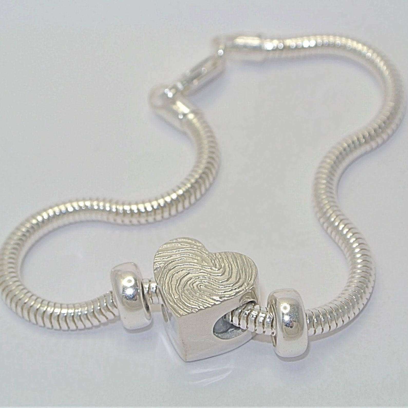Esme – Small Heart Bead Bracelet Charm in Sterling Silver - Little Fingers 'n' Toes